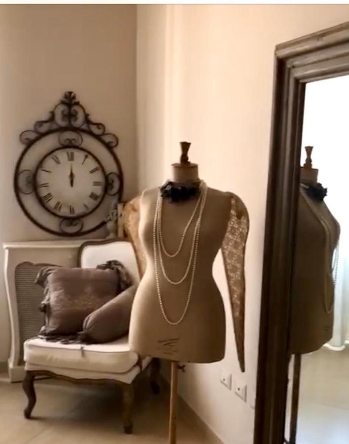 La Garconniere-Suite In Salerno Centro Екстериор снимка